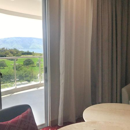 Labersa Hotel & Convention Center Samosir Sinapuran المظهر الخارجي الصورة