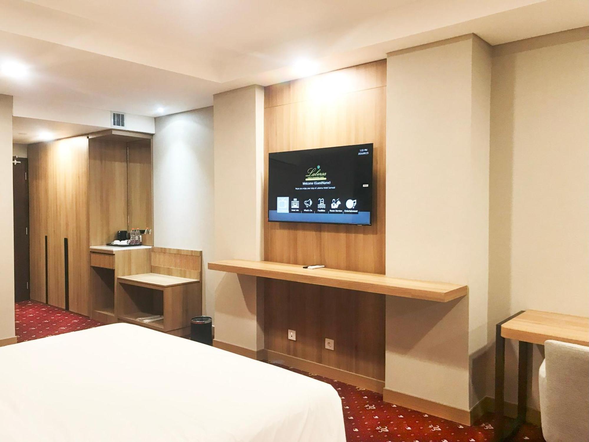 Labersa Hotel & Convention Center Samosir Sinapuran المظهر الخارجي الصورة