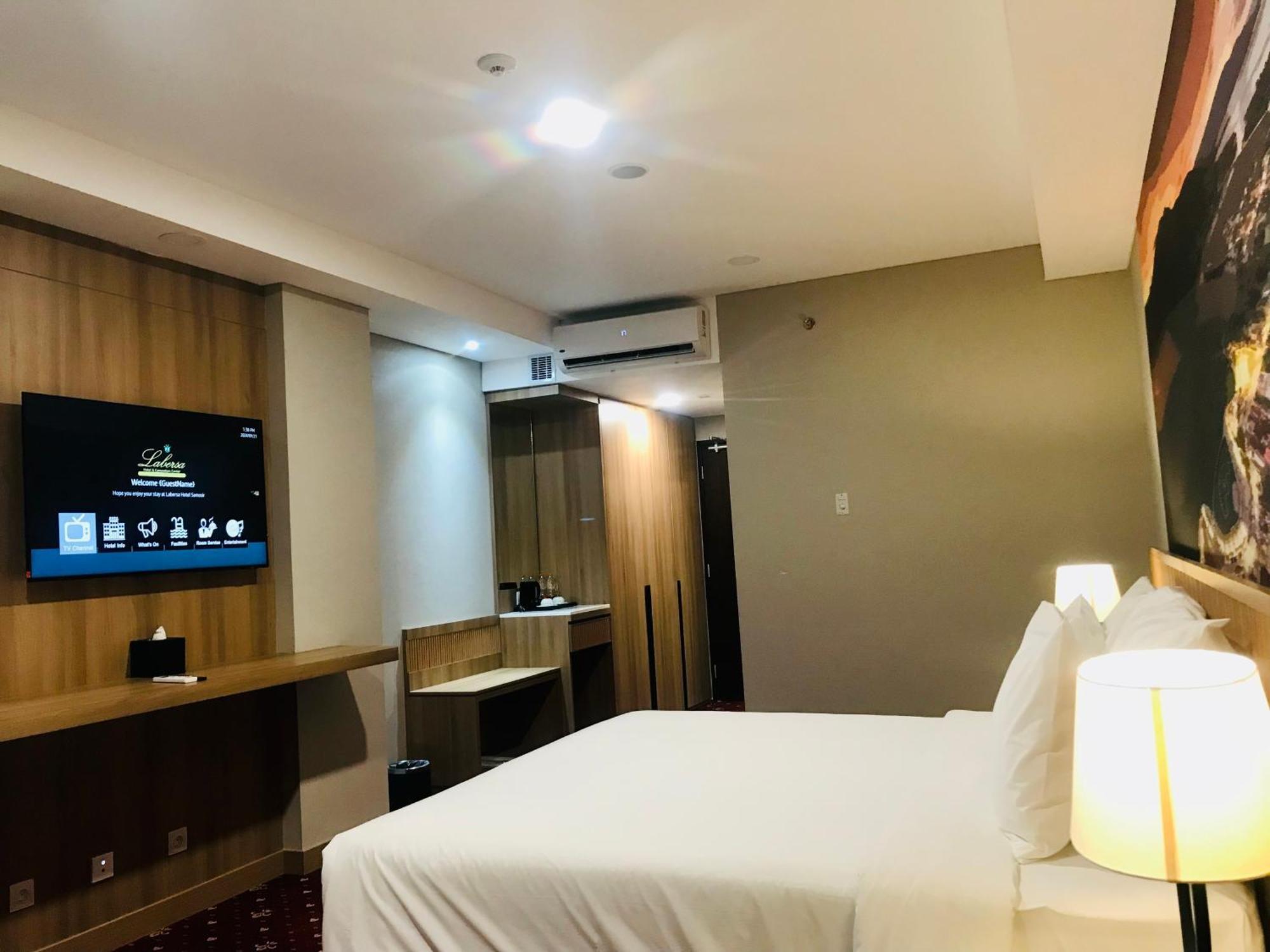 Labersa Hotel & Convention Center Samosir Sinapuran المظهر الخارجي الصورة