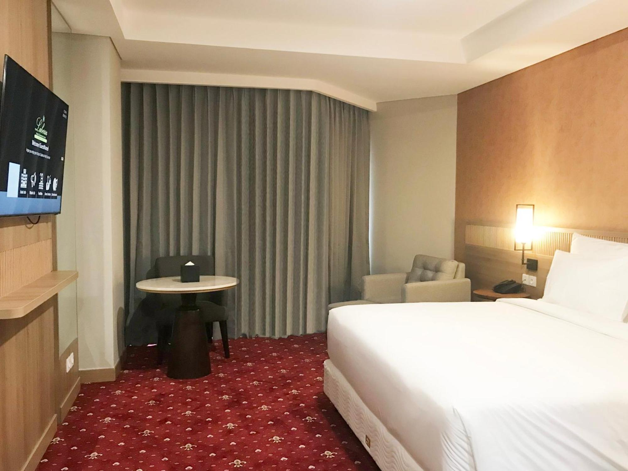 Labersa Hotel & Convention Center Samosir Sinapuran المظهر الخارجي الصورة